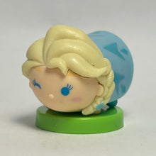 Cargar imagen en el visor de la galería, Disney Tsum Tsum - Elsa - Trading Figure - Choco Egg (128)
