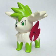Load image into Gallery viewer, Pokémon DP - Shaymin - Soft Vinyl Figure - Sky Form
