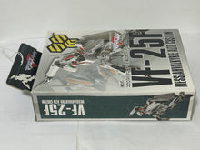 Load image into Gallery viewer, Macross Frontier - Saotome Alto&#39;s VF-25F Messiah Valkyrie - Model Display - 1/144
