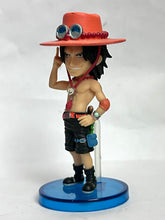 Cargar imagen en el visor de la galería, One Piece - Portgas D. Ace - OP World Collectable Figure vol.32 - WCF
