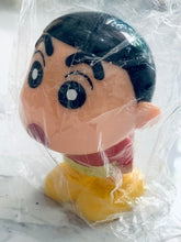 Cargar imagen en el visor de la galería, Crayon Shin-chan - Nohara Shinnosuke - Tokotoko Mainspring Toy Jumping Mascot - Sukiya no Sukisuki Set
