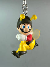Cargar imagen en el visor de la galería, Super Mario Galaxy - Hachi Mario - Figure Keychain
