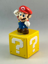 Cargar imagen en el visor de la galería, Super Mario Bros. - Mario - Figure
