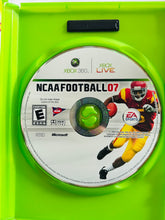 Cargar imagen en el visor de la galería, NCAA Football 07 - Xbox 360 - NTSC - Boxed
