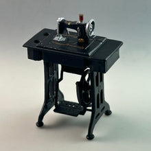 Cargar imagen en el visor de la galería, Foot Treadle Sewing Machine - Miniature - Trading Figure
