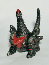 Load image into Gallery viewer, Ultraman Neos - Drengeran - Trading Figure - HG Series (06)
