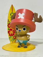 Load image into Gallery viewer, One Piece - Tony Tony Chopper - Assembled DX Concept Figure
