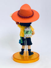 Load image into Gallery viewer, One Piece - Portgas D. Ace - World Collectable Figure - WCF OP History of Ace
