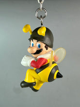 Cargar imagen en el visor de la galería, Super Mario Galaxy - Hachi Mario - Figure Keychain
