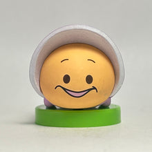 Cargar imagen en el visor de la galería, Disney Tsum Tsum - Young Oyster - Trading Figure - Choco Egg (7)
