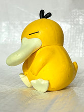 Cargar imagen en el visor de la galería, Pocket Monsters - Koduck / Psyduck - Katazun Fig. Pokémon 3
