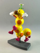 Cargar imagen en el visor de la galería, Mario Kart 7 - Hana-chan / Wiggler - Big Figure Collection
