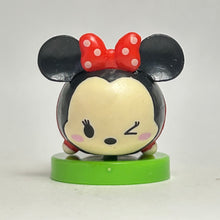 Cargar imagen en el visor de la galería, Disney Tsum Tsum - Minnie Mouse - Trading Figure - Choco Egg (2)
