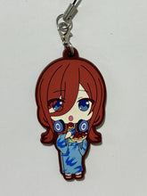 Cargar imagen en el visor de la galería, Gotoubun no Hanayome - Nakano Miku - Rubber Strap
