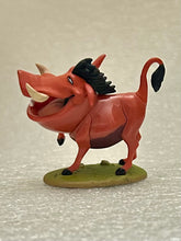 Load image into Gallery viewer, The Lion King - Pumbaa - Disney Choco Party Part 5 - Trading Figure (117)
