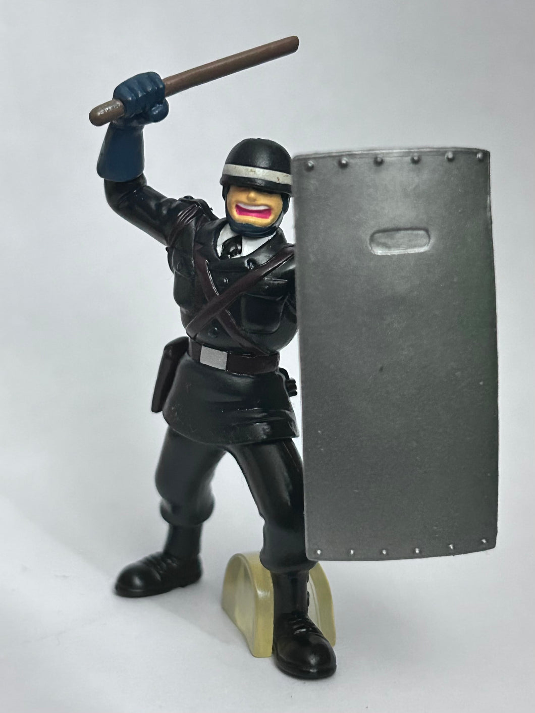 Lupin III: Cagliostro no Shiro - Zenigata's Assault Squad - Trading Figure - HG Series