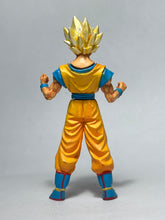 Cargar imagen en el visor de la galería, Dragon Ball Z - Son Goku SSJ - Trading Figure - SHF4
