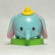 Cargar imagen en el visor de la galería, Disney Tsum Tsum - Dumbo - Trading Figure - Choco Egg (96)
