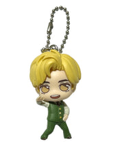 Cargar imagen en el visor de la galería, TinyTan - V - Mascot Keychain - BTS
