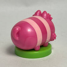 Cargar imagen en el visor de la galería, Disney Tsum Tsum - Cheshire Cat - Trading Figure - Choco Egg (82)
