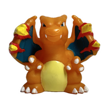 Cargar imagen en el visor de la galería, Pokémon - Lizardon / Charizard - Finger Puppet (DP6)
