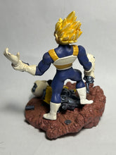 Cargar imagen en el visor de la galería, Dragon Ball Z - Vegeta SSJ / Android 19 - Trading Figure - DBZ Imagination 3
