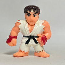 Cargar imagen en el visor de la galería, Street Fighter II - Ryu - Figure Mascot Keychain
