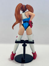Cargar imagen en el visor de la galería, Numan Athletics - Sharon - Trading Figure - SR
