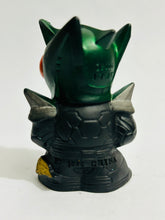 Load image into Gallery viewer, Kamen Rider Kabuto - Kamen Rider KickHopper - Trading Figure
