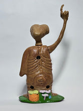 Cargar imagen en el visor de la galería, E.T.: The Extra-Terrestrial - Pullback Running Figure
