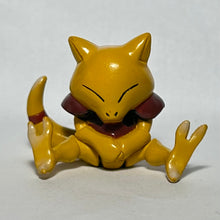 Load image into Gallery viewer, Pokémon - Abra - Trading Figure - Monster Collection
