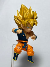 Cargar imagen en el visor de la galería, Dragon Ball Z - Son Goku SSJ - Trading Figure (WCF)
