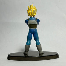 Cargar imagen en el visor de la galería, Dragon Ball Z - Vegeta SSJ - Trading Figure - SHF4
