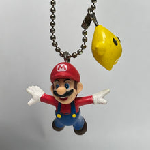 Cargar imagen en el visor de la galería, Super Mario Galaxy - Mario &amp; Chiko - Swing Mascot
