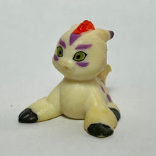 Cargar imagen en el visor de la galería, Digimon Adventure - Gomamon - Mini Figure

