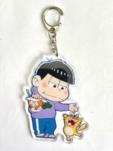 Load image into Gallery viewer, Osomatsu-san x Bakudan-yaki Honpo - Matsuno Ichimatsu &amp; ESP Nyanko - Acrylic Keychain
