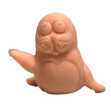 Cargar imagen en el visor de la galería, Kekkyoku Nankyoku Daibouken - Seal - Yatter-Pelican - Eraser Figure - Keshigomu
