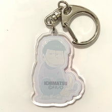 Cargar imagen en el visor de la galería, Osomatsu-san - Matsuno Ichimatsu - Trading Acrylic Keychain - Kiddyland Limited
