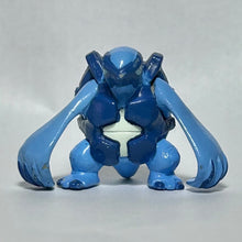 Cargar imagen en el visor de la galería, Pokémon BW - Carracosta - Mini Figure
