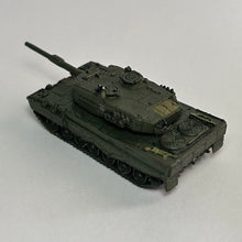 Load image into Gallery viewer, Leopard 2A4 - Miniature - WTM Tank - 1/144
