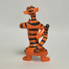 Cargar imagen en el visor de la galería, Winnie the Pooh - Tigger - Trading Figure - Choco Egg (003)

