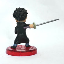 Cargar imagen en el visor de la galería, One Piece - Trafalgar Law - OP Collection Punk Hazard Panic
