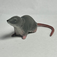 Load image into Gallery viewer, Japanese water shrew - Trading Figure - Miniature (124)
