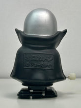 Cargar imagen en el visor de la galería, Derorinman - Orokamen - Wind-up Toy
