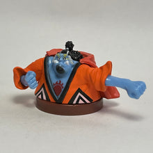 Cargar imagen en el visor de la galería, One Piece - Jinbei - Trading Figure - Choco Egg (11)
