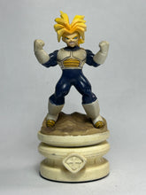 Cargar imagen en el visor de la galería, Dragon Ball Z - Future Trunks SSJ - Chess Piece - Knight
