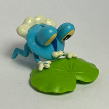 Cargar imagen en el visor de la galería, Pokémon - Froakie - Mini Figure
