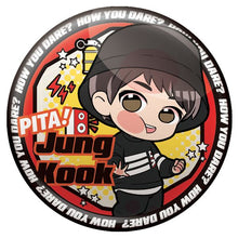 Cargar imagen en el visor de la galería, TinyTan - Jung Kook - Badge -  BTS - Pita! Deforme
