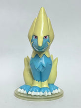Cargar imagen en el visor de la galería, Pokémon - Livolt / Manectric - Trading Figure
