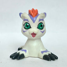 Cargar imagen en el visor de la galería, Digimon Adventure - Gomamon - Trading Figure - Finger Puppet
